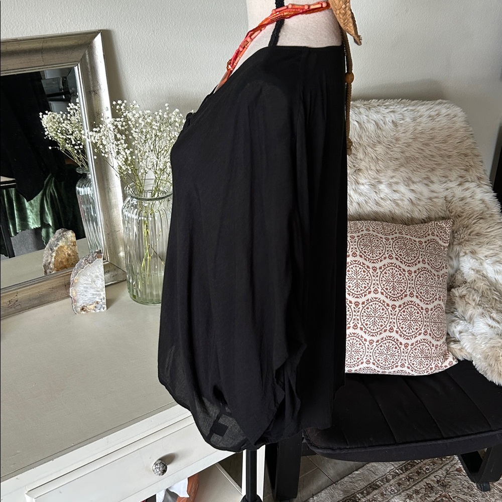 Indah revolve Lace Up black boho resort cover up Beachy slouchy Top ML - Picture 5 of 13